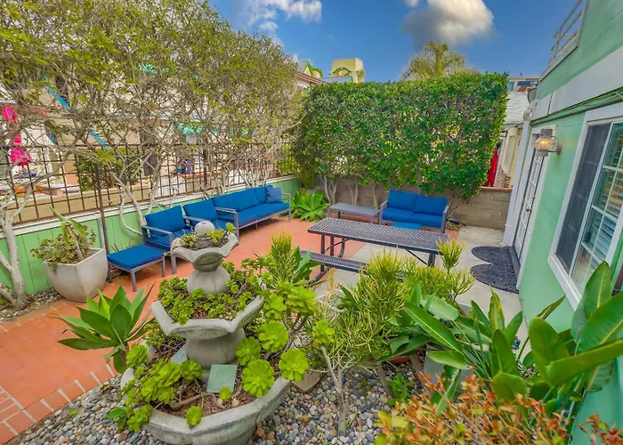 Half Block To Bay Steps To Ocean Ac Large Patio